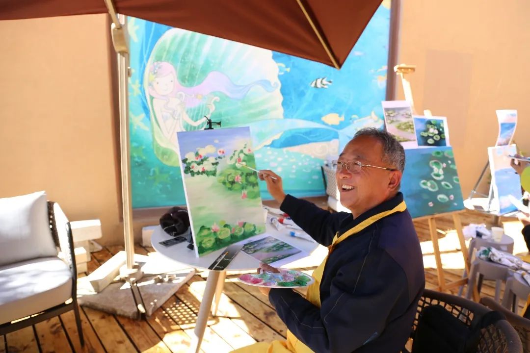 爱莲湾活动回顾 | 画笔下爱莲湾的秋——油画体验课(图10) 爱莲湾活动回顾 | 画笔下爱莲湾的秋——油画体验课(图10)