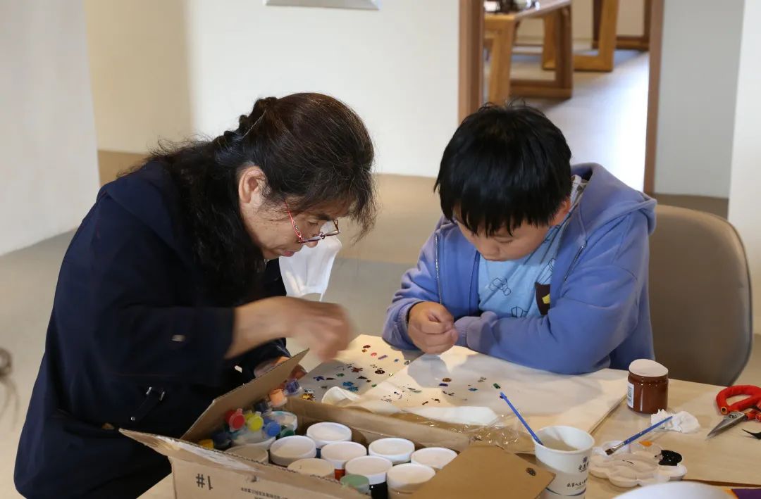 爱莲湾活动回顾 | 手工制作环保袋(图4) 爱莲湾活动回顾 | 手工制作环保袋(图4)