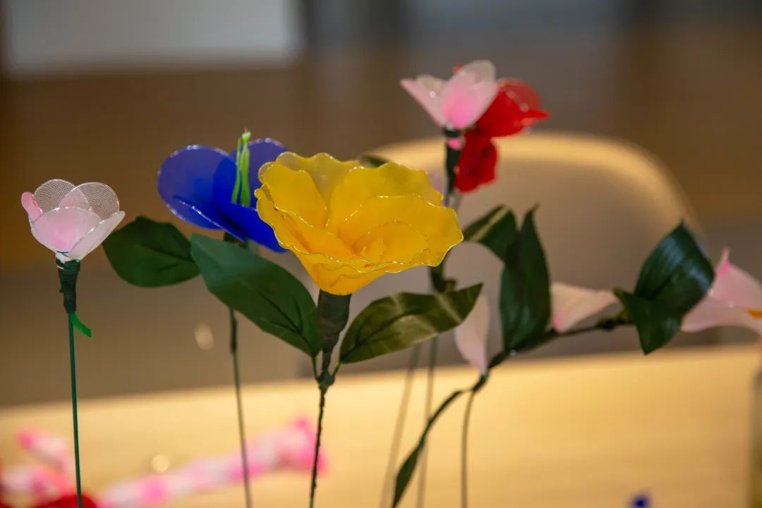 爱莲湾活动回顾 | 手工制作丝网花(图15) 爱莲湾活动回顾 | 手工制作丝网花(图15)