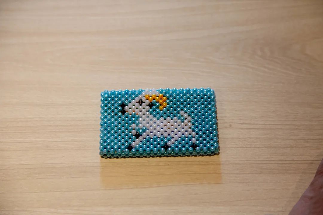 爱莲湾活动回顾 | 巧手慧心 串出精彩——制作手工串珠作品(图13) 爱莲湾活动回顾 | 巧手慧心 串出精彩——制作手工串珠作品(图13)