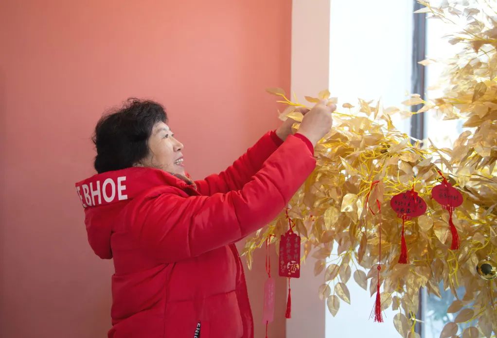 爱莲湾活动回顾 | 庆元旦 迎新年祈福活动(图4) 爱莲湾活动回顾 | 庆元旦 迎新年祈福活动(图4)