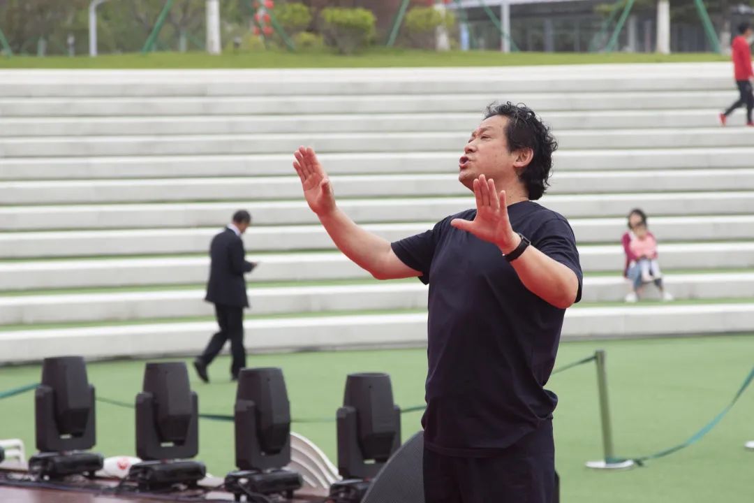 爱莲湾热点 | 爱之梦合唱团以付出与坚持 收获荣成市群众歌咏会决赛一等奖(图6) 爱莲湾热点 | 爱之梦合唱团以付出与坚持 收获荣成市群众歌咏会决赛一等奖(图6)