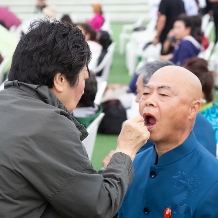 爱莲湾热点 | 爱之梦合唱团以付出与坚持 收获荣成市群众歌咏会决赛一等奖(图9) 爱莲湾热点 | 爱之梦合唱团以付出与坚持 收获荣成市群众歌咏会决赛一等奖(图9)